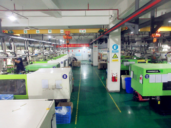 La CINA Shenzhen Yunbo Hardware And Plastic Co., Ltd.